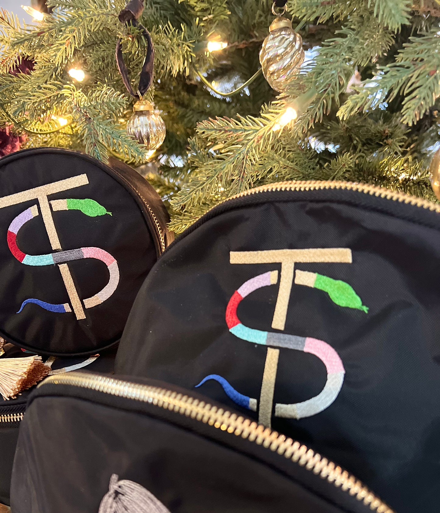 T album Snake emblem Taco Bag