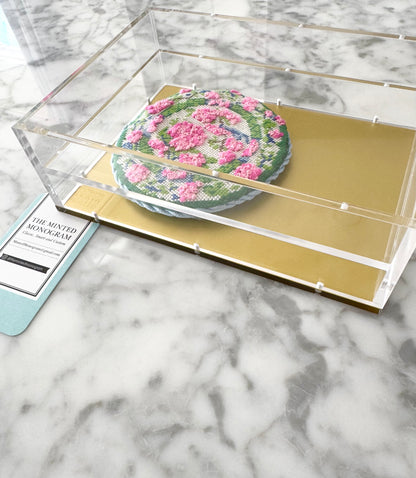 Almost perfect Sale Gold Bottom 5x7 Magnet Acrylic Tray