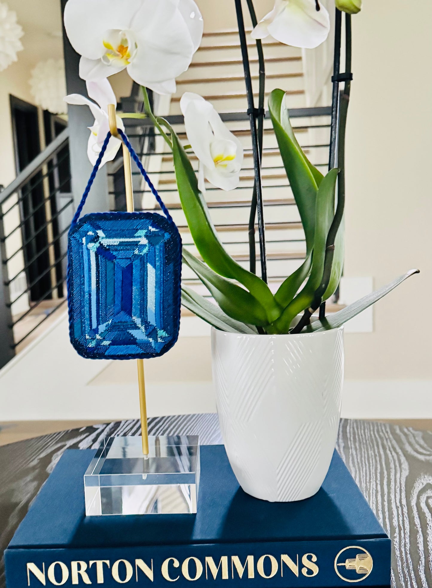 Acrylic Ornament Stand with Gold Rod, and Gold Hook