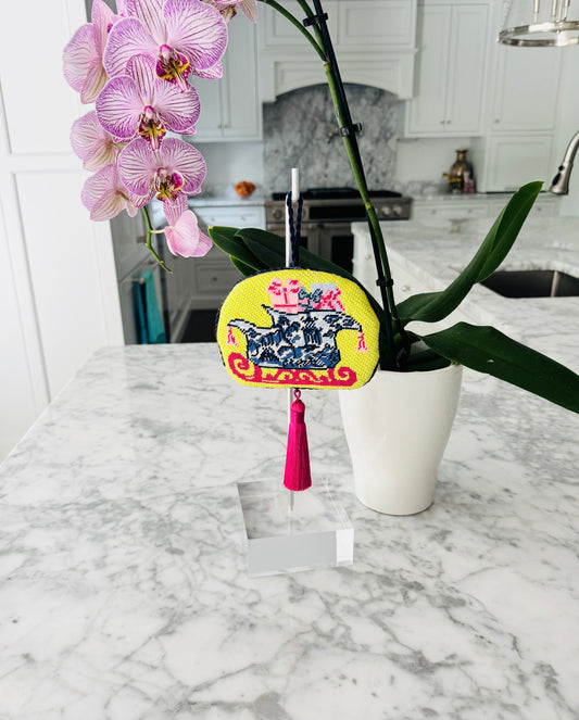 Acrylic Ornament or Sign Stand with Silver Hook and Rod