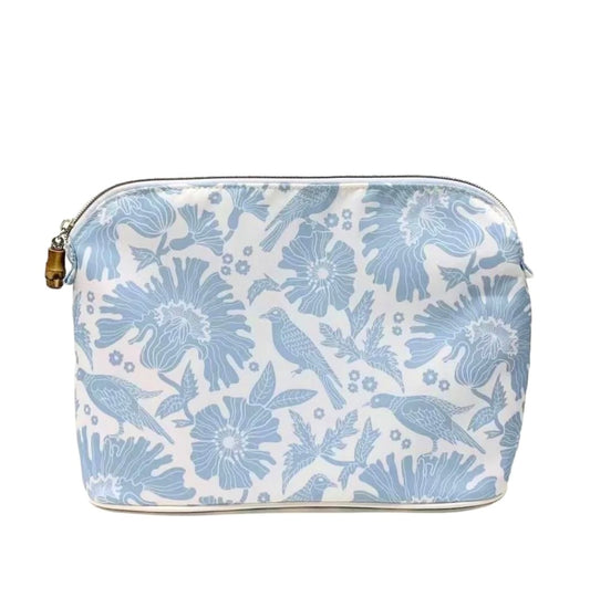 Traveler blue floral